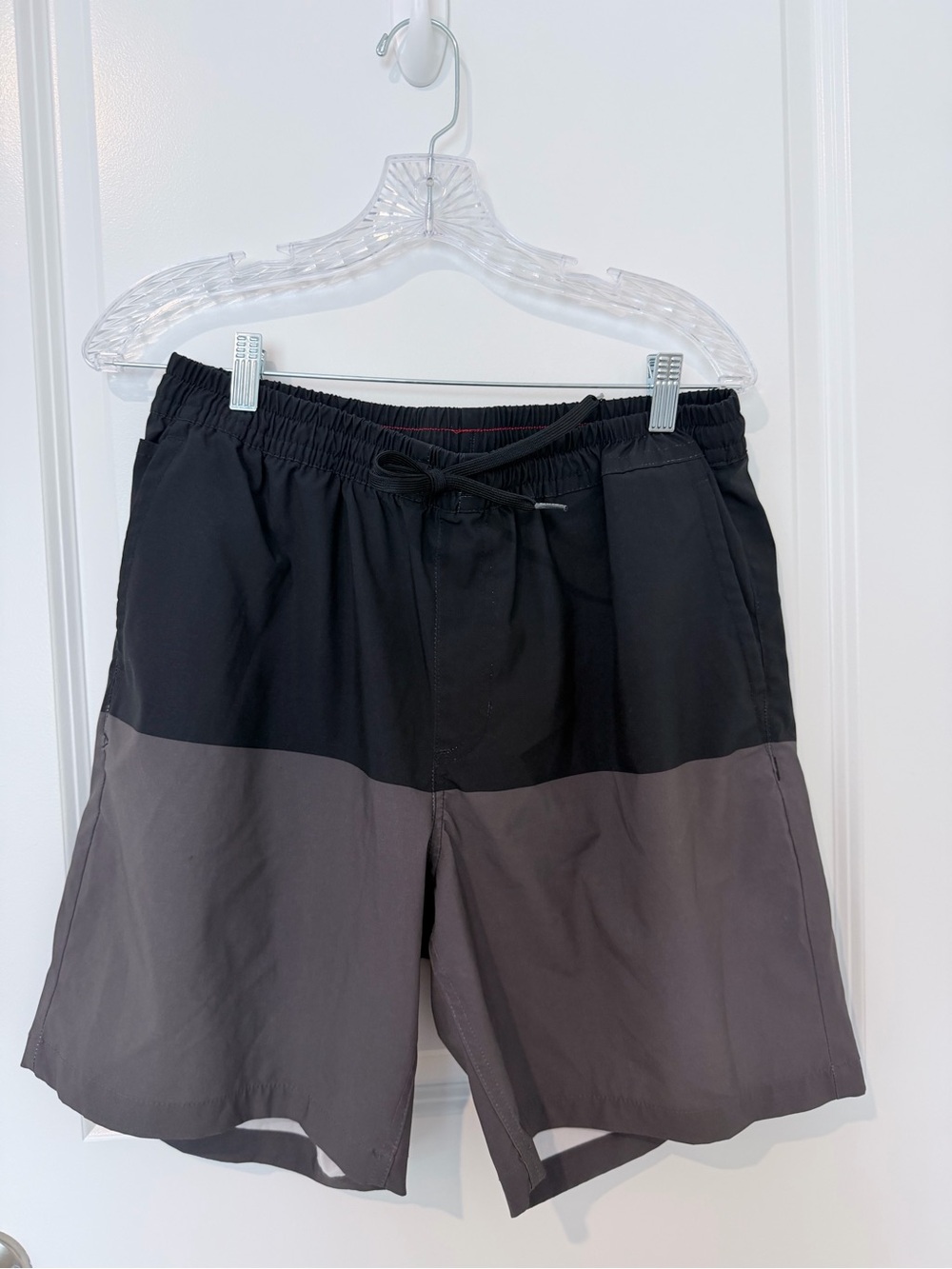 Vans Men's Black and Charcoal Two-Tone Swim Trunks